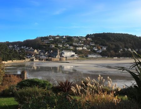 Uitzicht vanaf het strand van Bretagne - Frankrijk